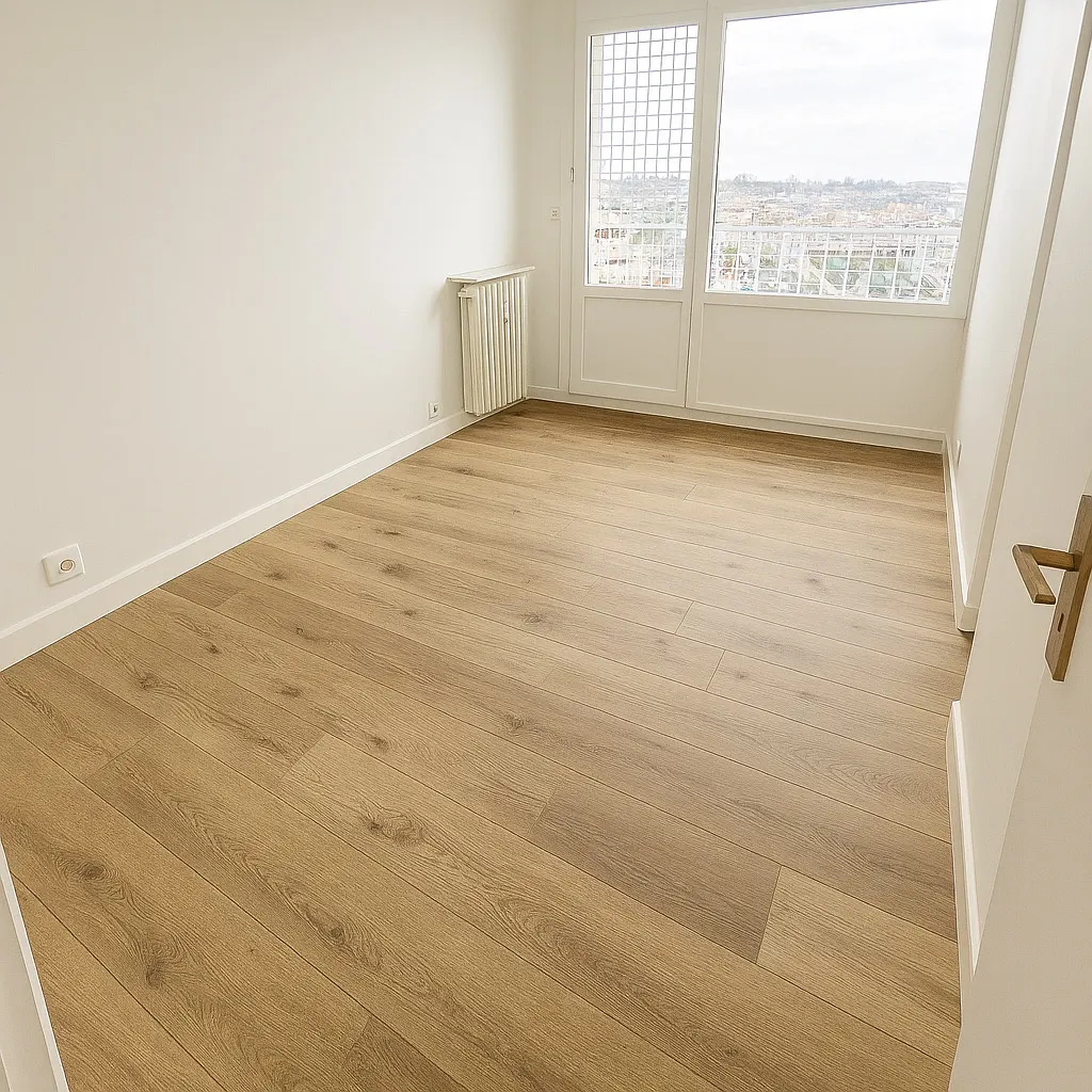 Piso de 4 habitaciones luminoso con balcón, vistas despejadas — foto 3