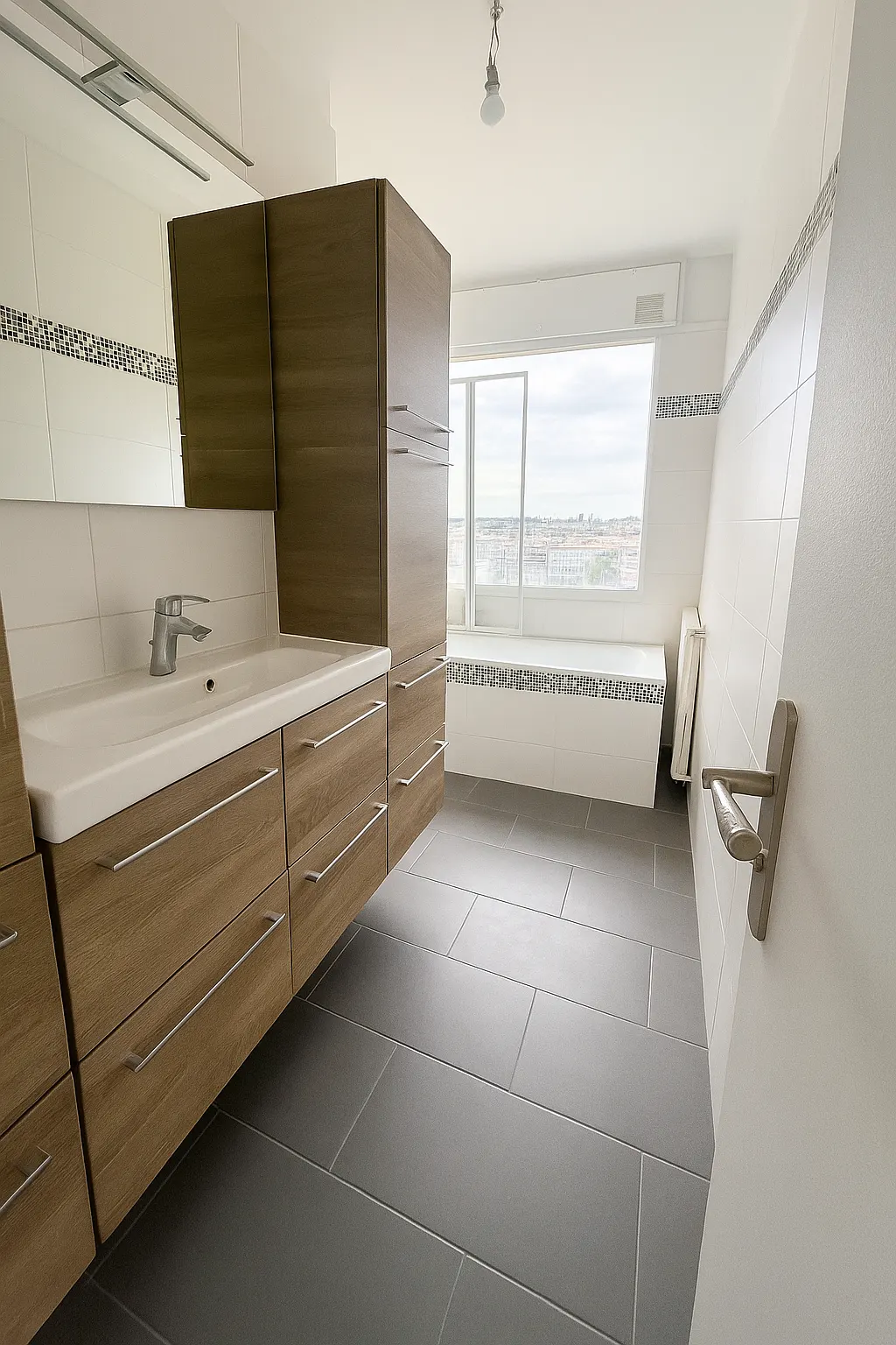 Piso de 4 habitaciones luminoso con balcón, vistas despejadas — foto 5
