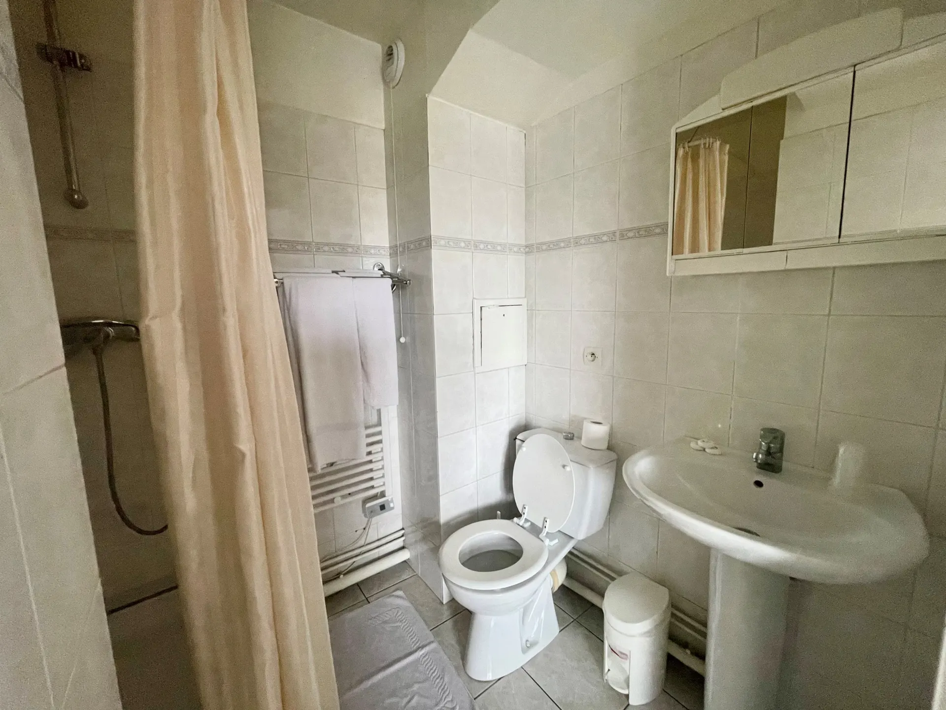 Studio for Students in Saint-Maur-des-Fossés (22.58 m²) — photo 3