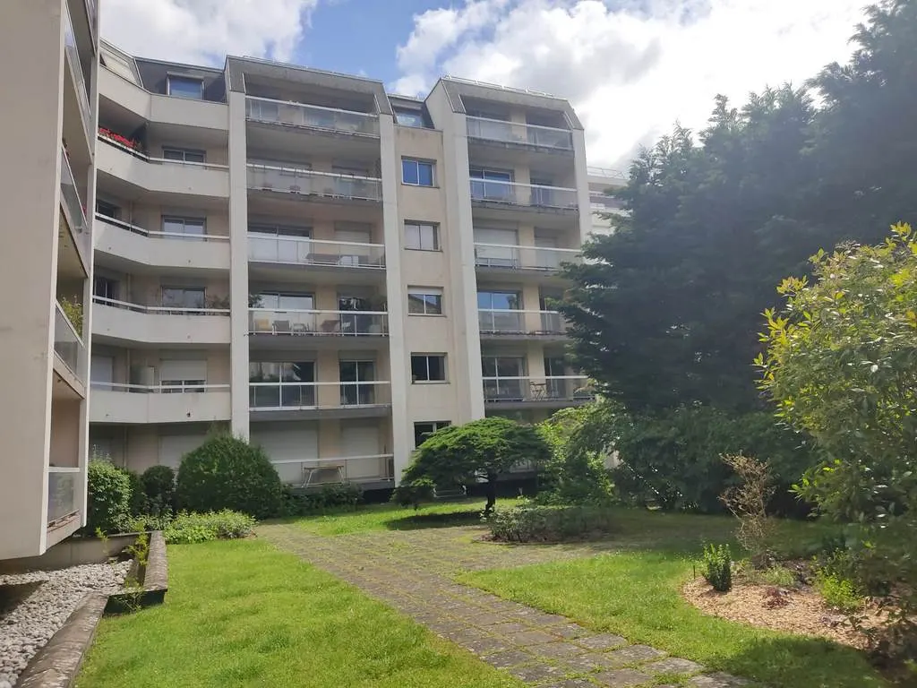 VINCENNES HIPERCENTRO — PISO DE 4 HABITACIONES 87,48 M2 — BALCÓN-TERRAZA — foto 7