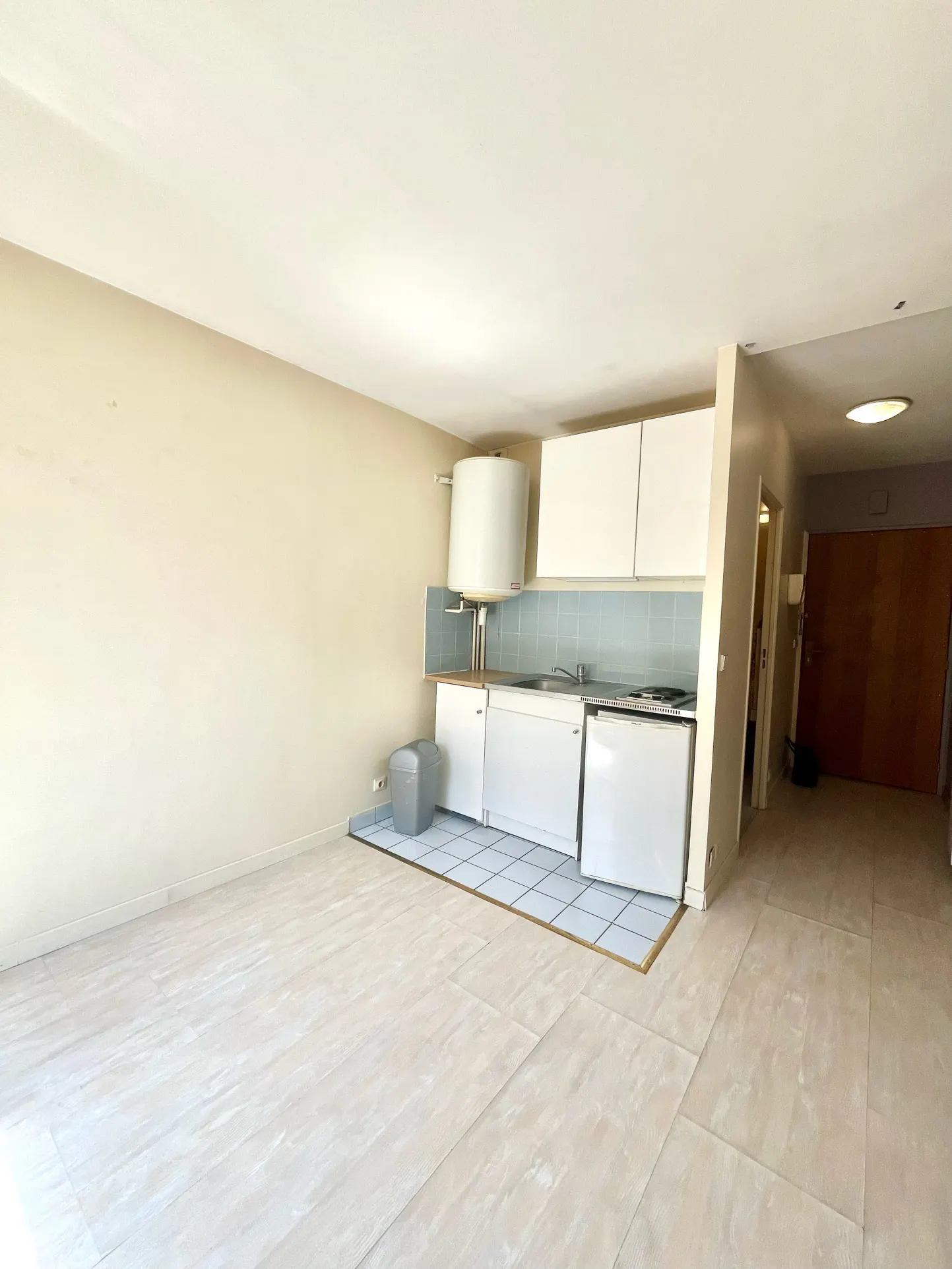 Studio - 15,75 m2 - Nogent Sur Marne — photo 2