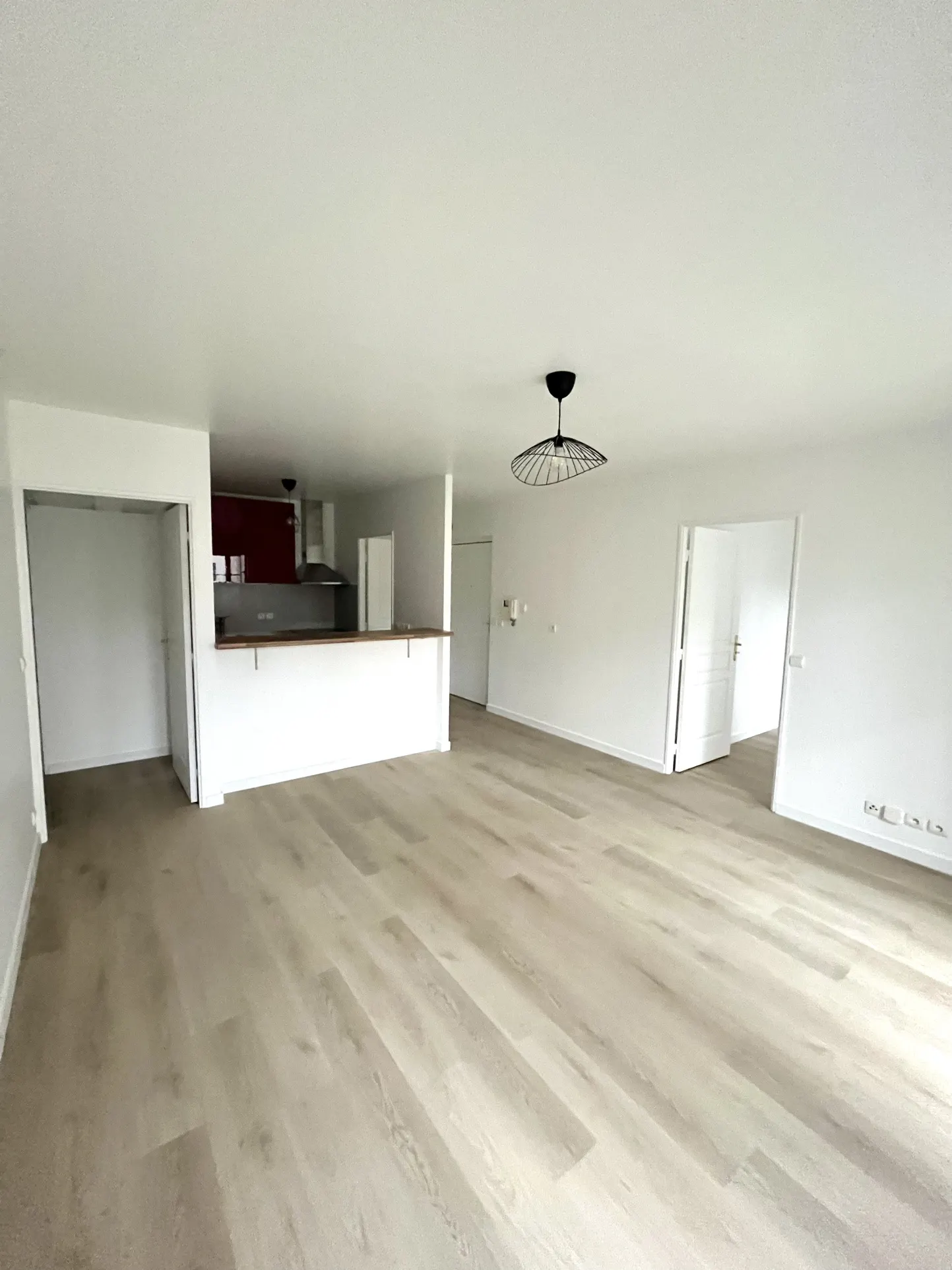 4 pièces entièrement rénové   72 m2 — foto 1