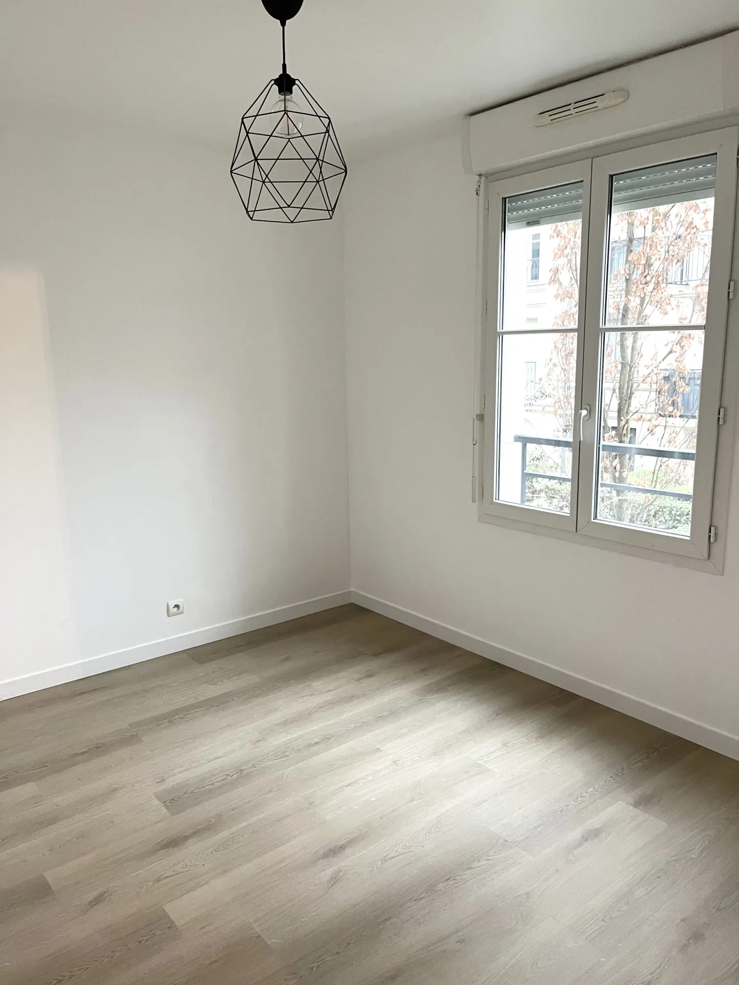 4 pièces entièrement rénové   72 m2 — foto 2