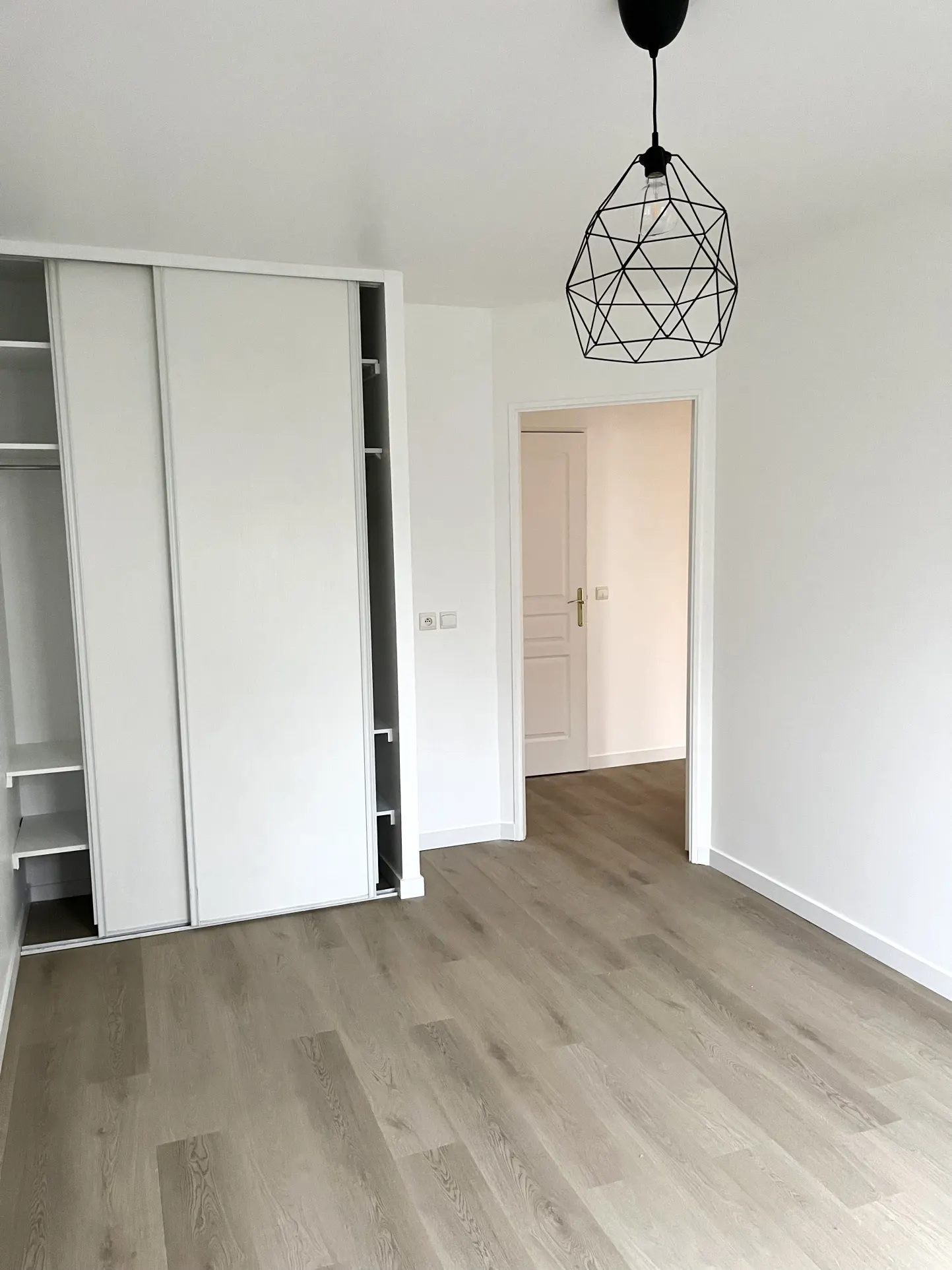 4 pièces entièrement rénové   72 m2 — foto 4